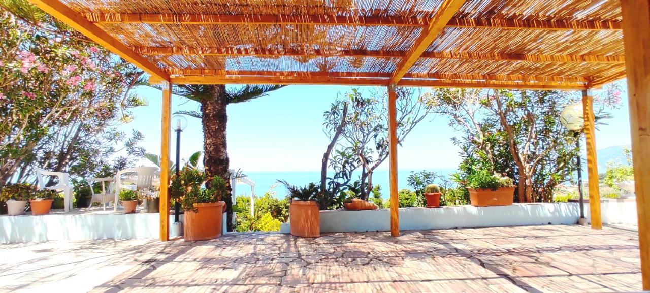 La Dolce Vista Apartment Magomadas Екстериор снимка